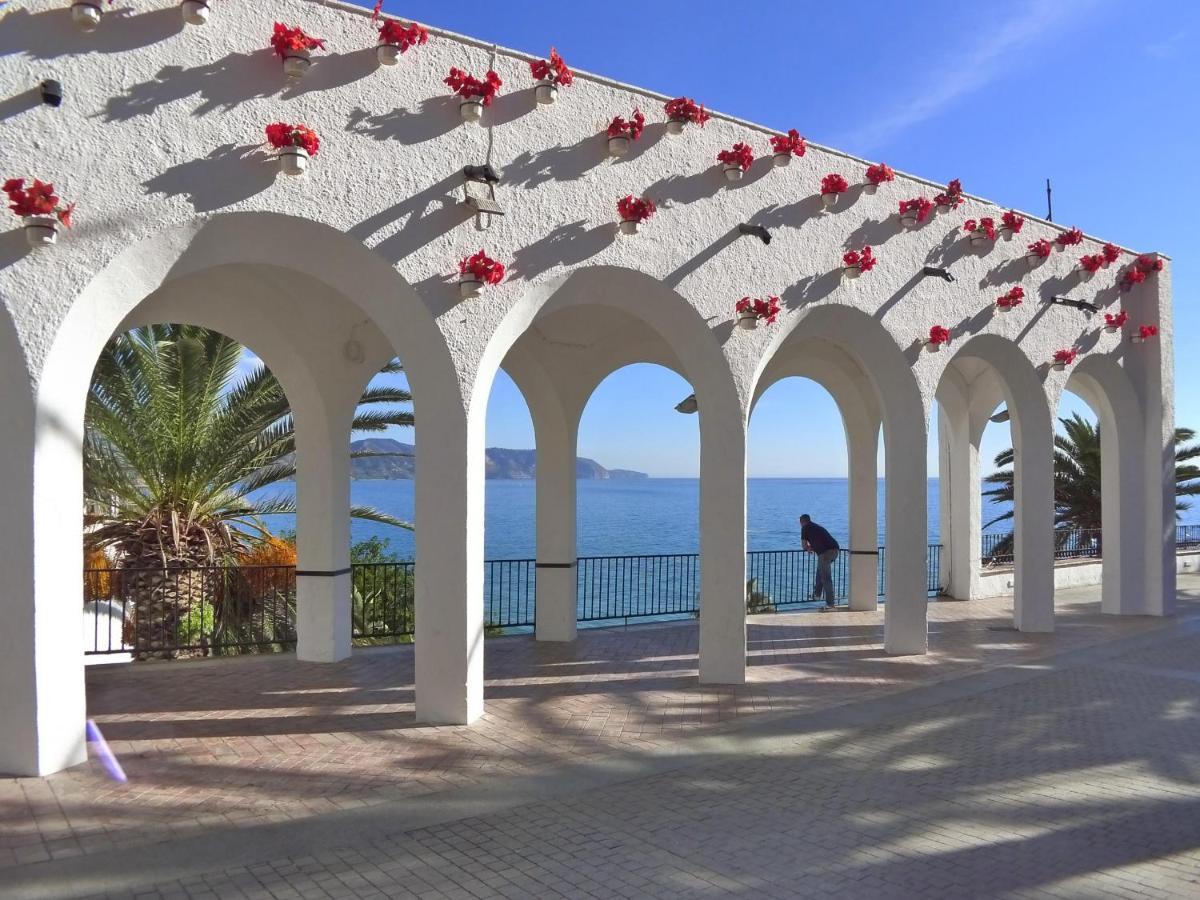 R1357 Balcon De Europa Nerja Exterior foto
